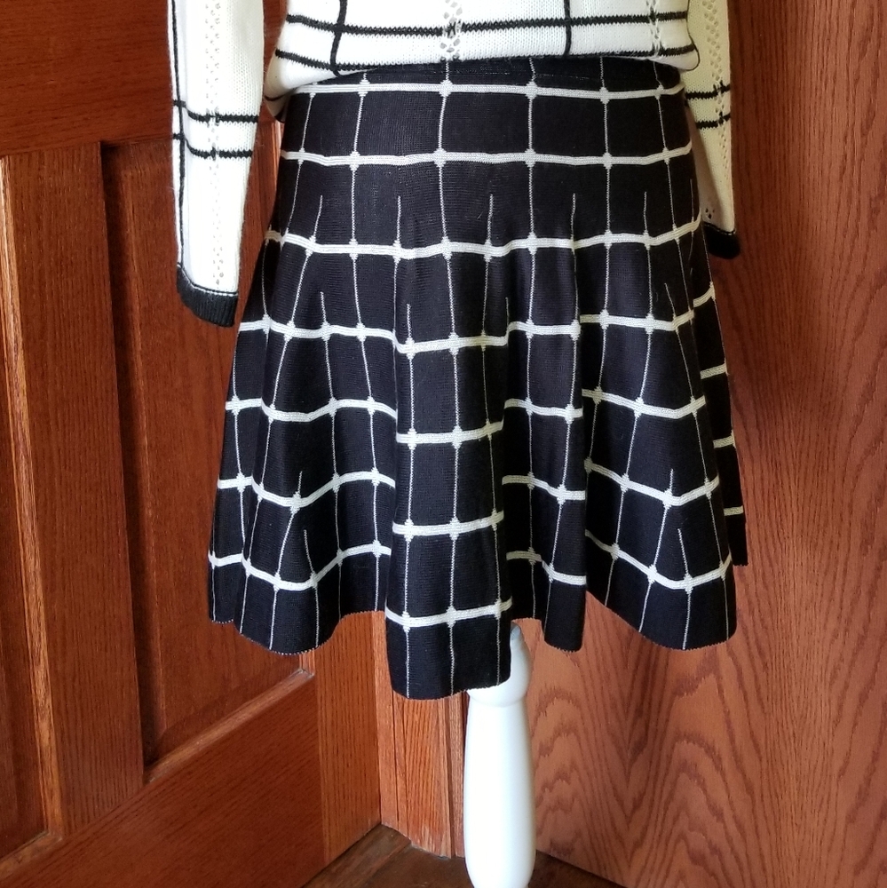 - Candies plaid skirt